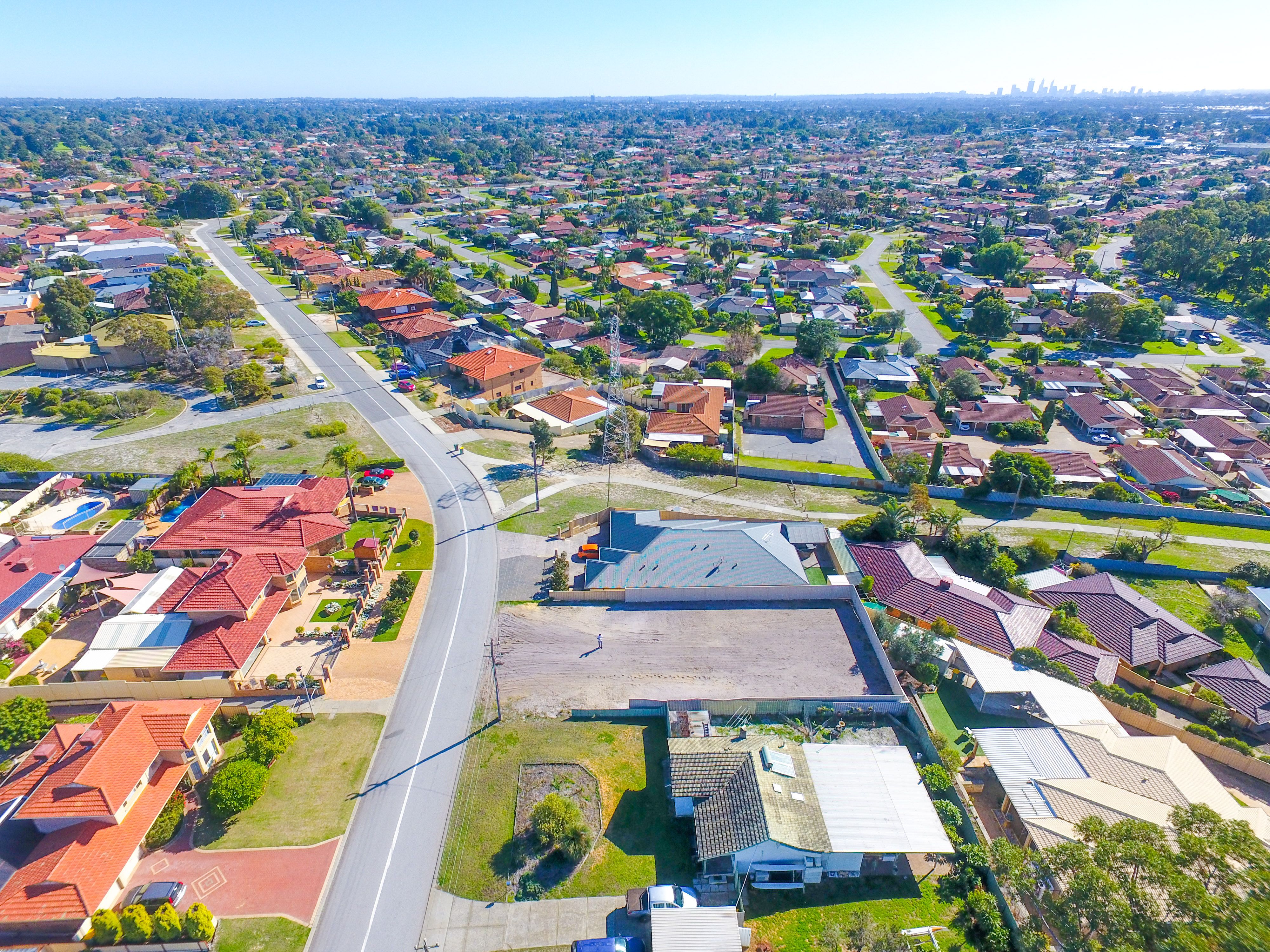 Real Estate For Sale 33A Nicol Road Parkwood , WA