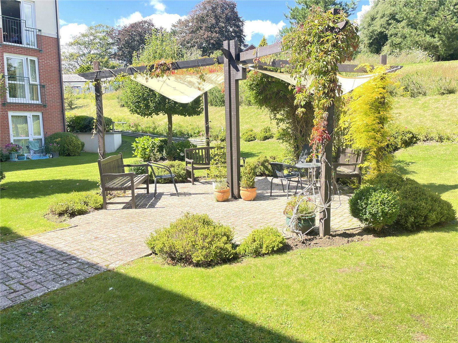 10 Peelers Court, St Andrews Road Kennedys Estate Agents