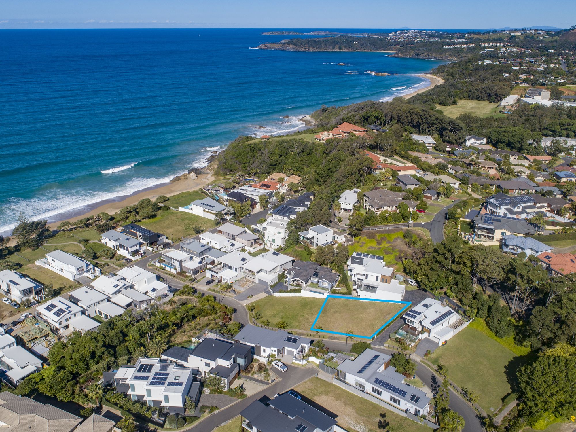 For Sale 8 Beachview Drive Sapphire Beach , NSW