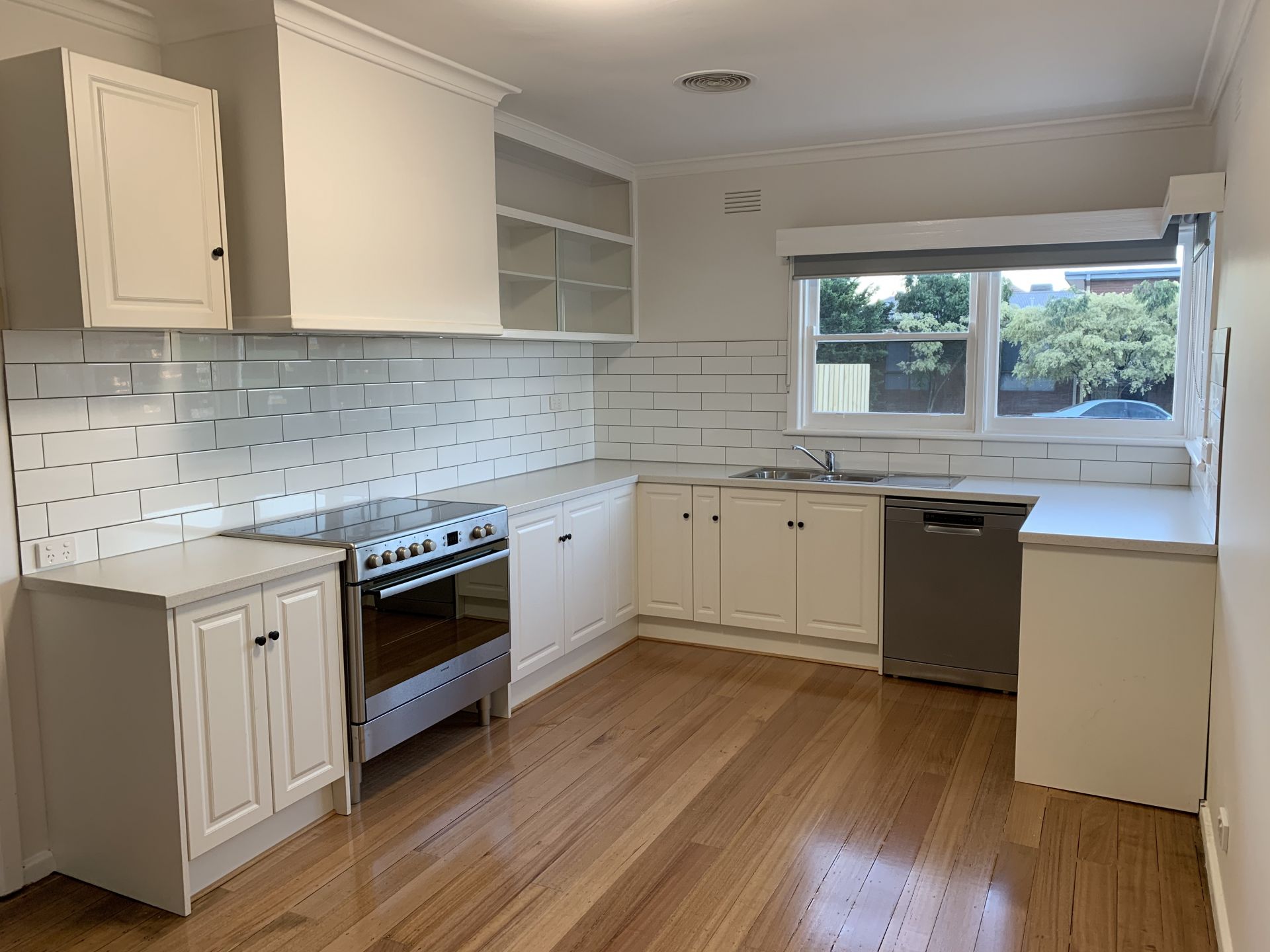 4 Queenscliff Road, Portarlington Neville Richards Real Estate