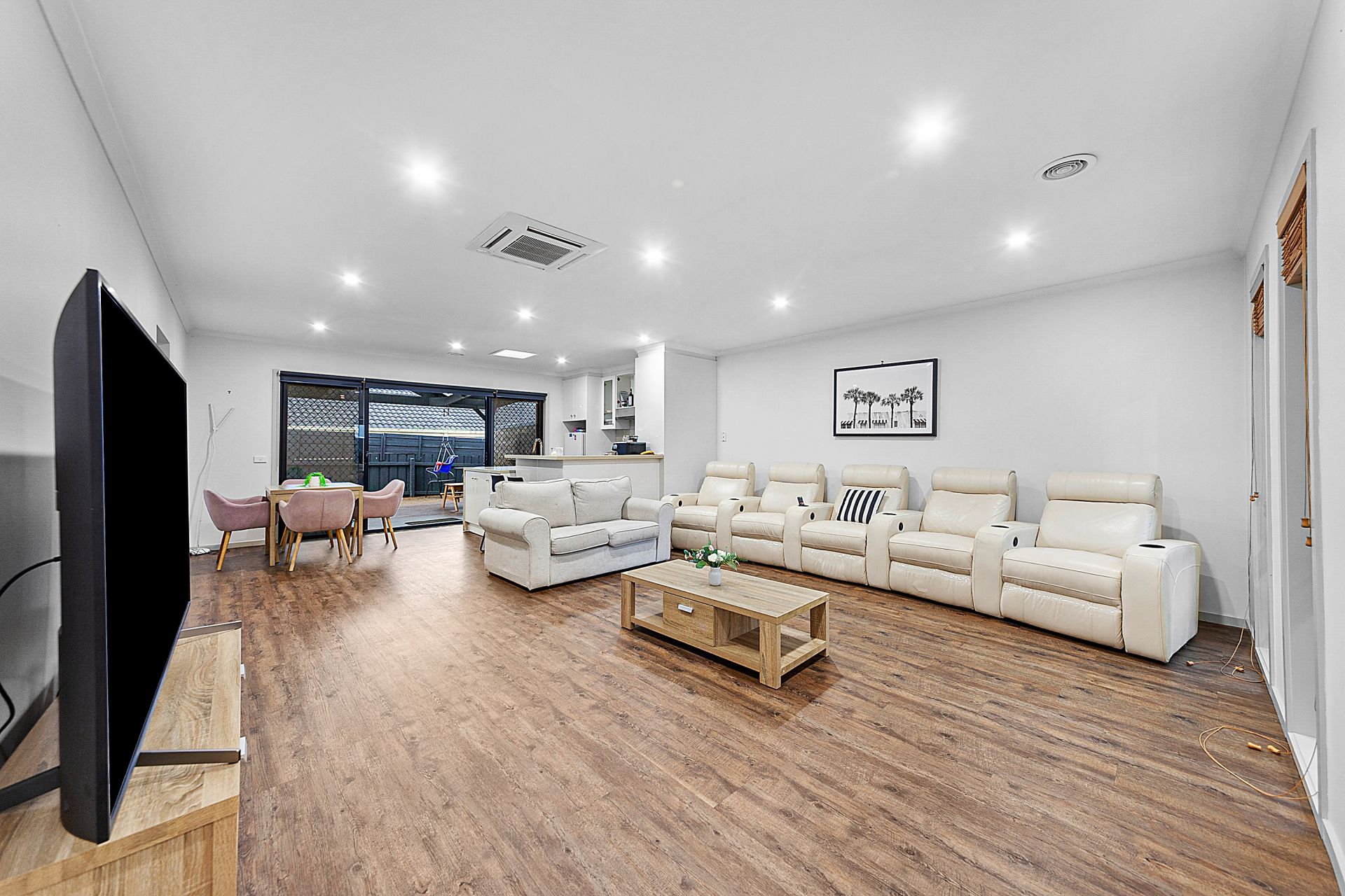 3/66 Eramosa Road East, Somerville OBrien Real Estate