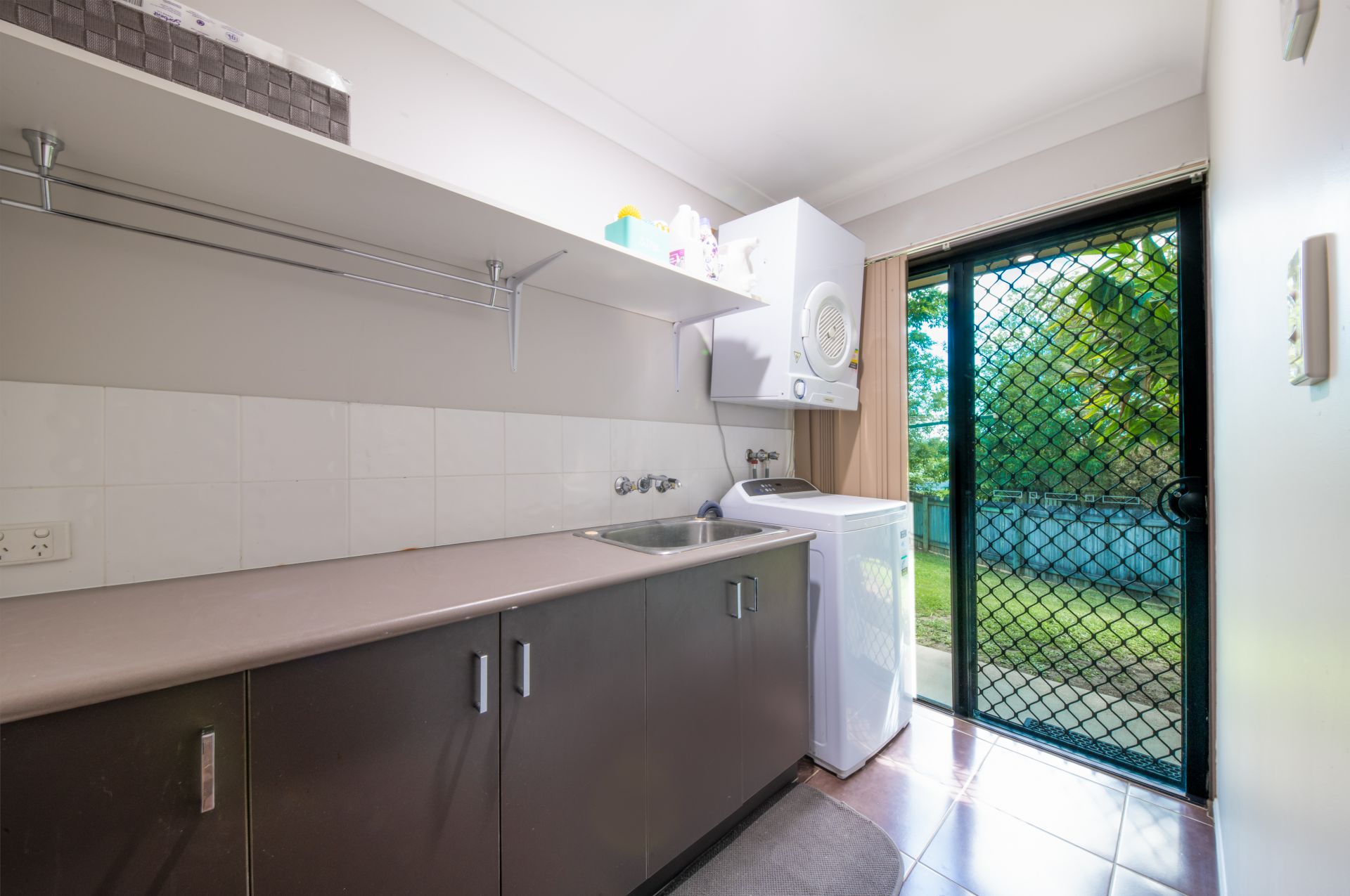 5 Garden Court, Mount Julian Taylors Property Specialists