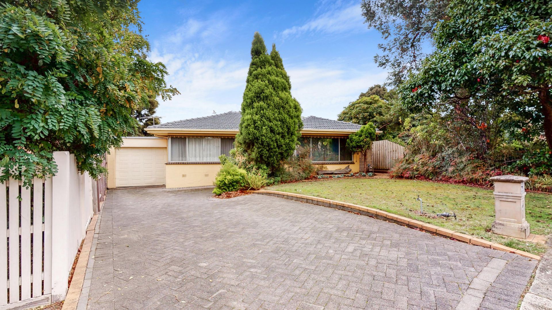4 Snowden Place, Wantirna South OBrien Real Estate