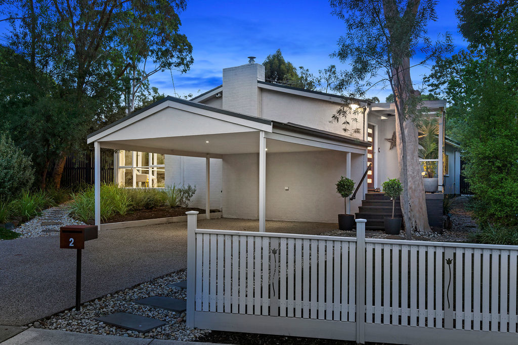 Real Estate For Sale 2 Rosalind Crescent Blackburn , VIC