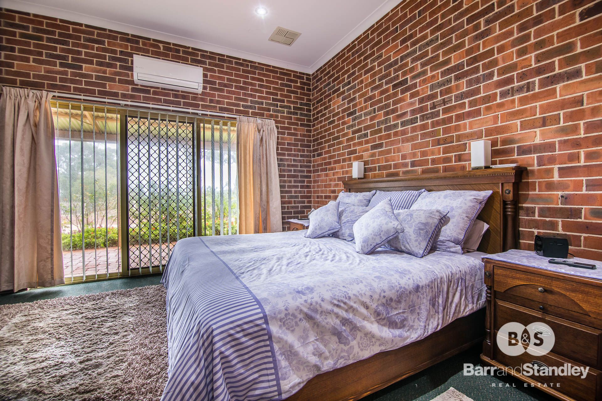 16 Knapp Drive Leschenault , WA