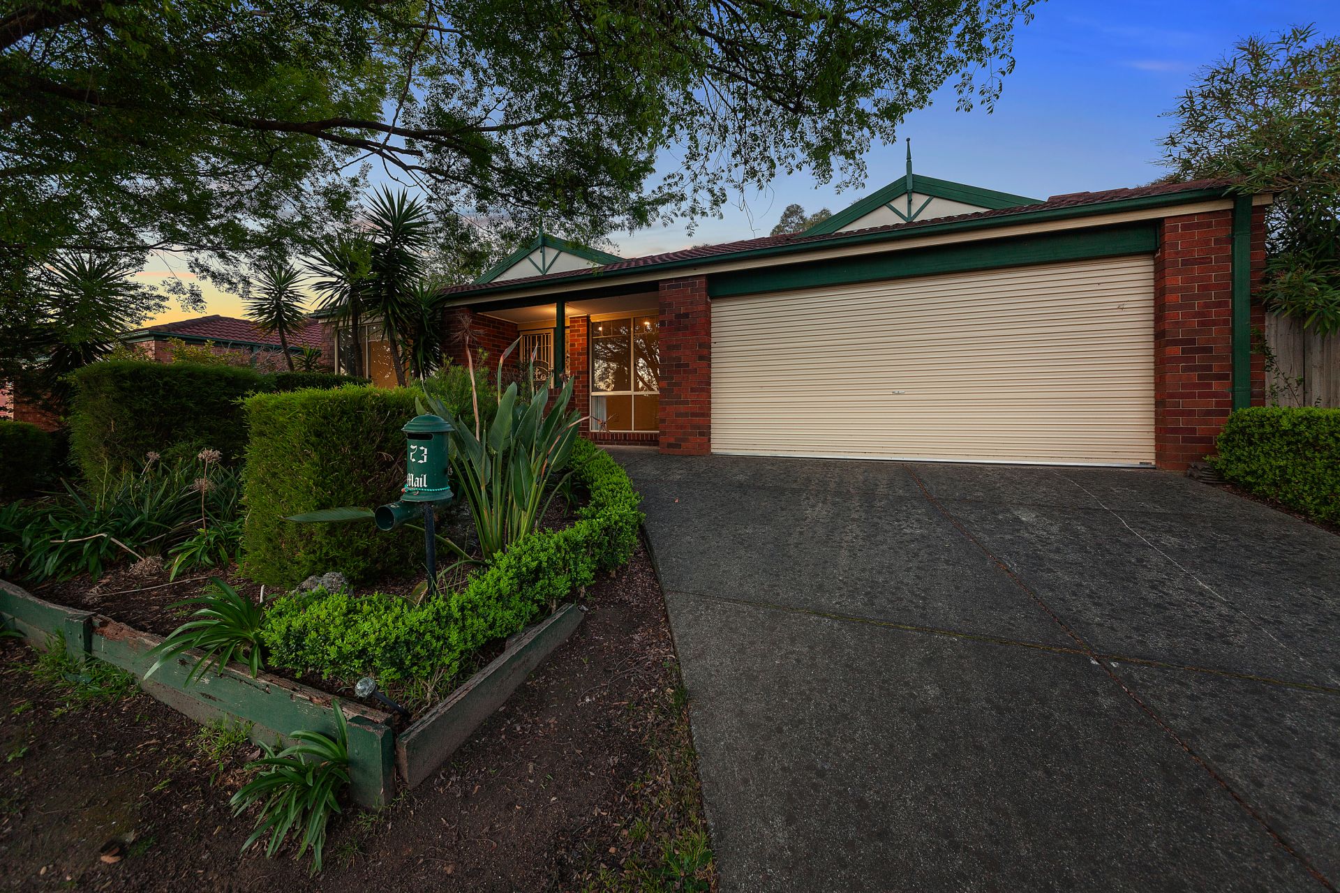 23 Haydn Place, Narre Warren South OBrien Real Estate