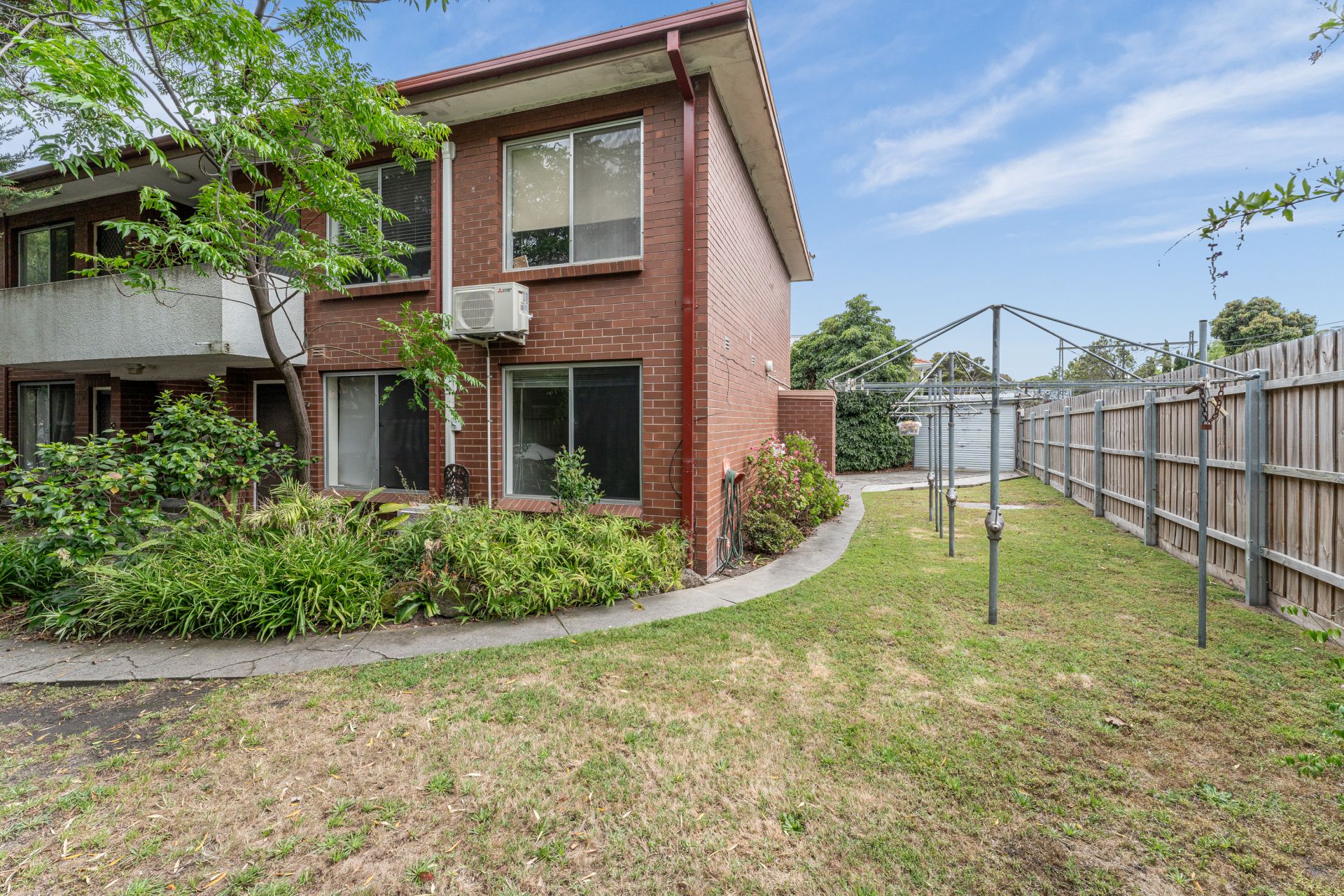 19/15 Elm Avenue, Elsternwick OBrien Real Estate