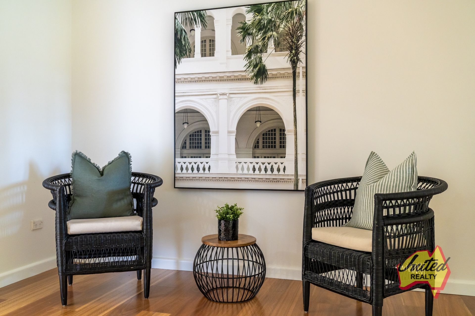 45 Dairy Road, The Oaks United Realty