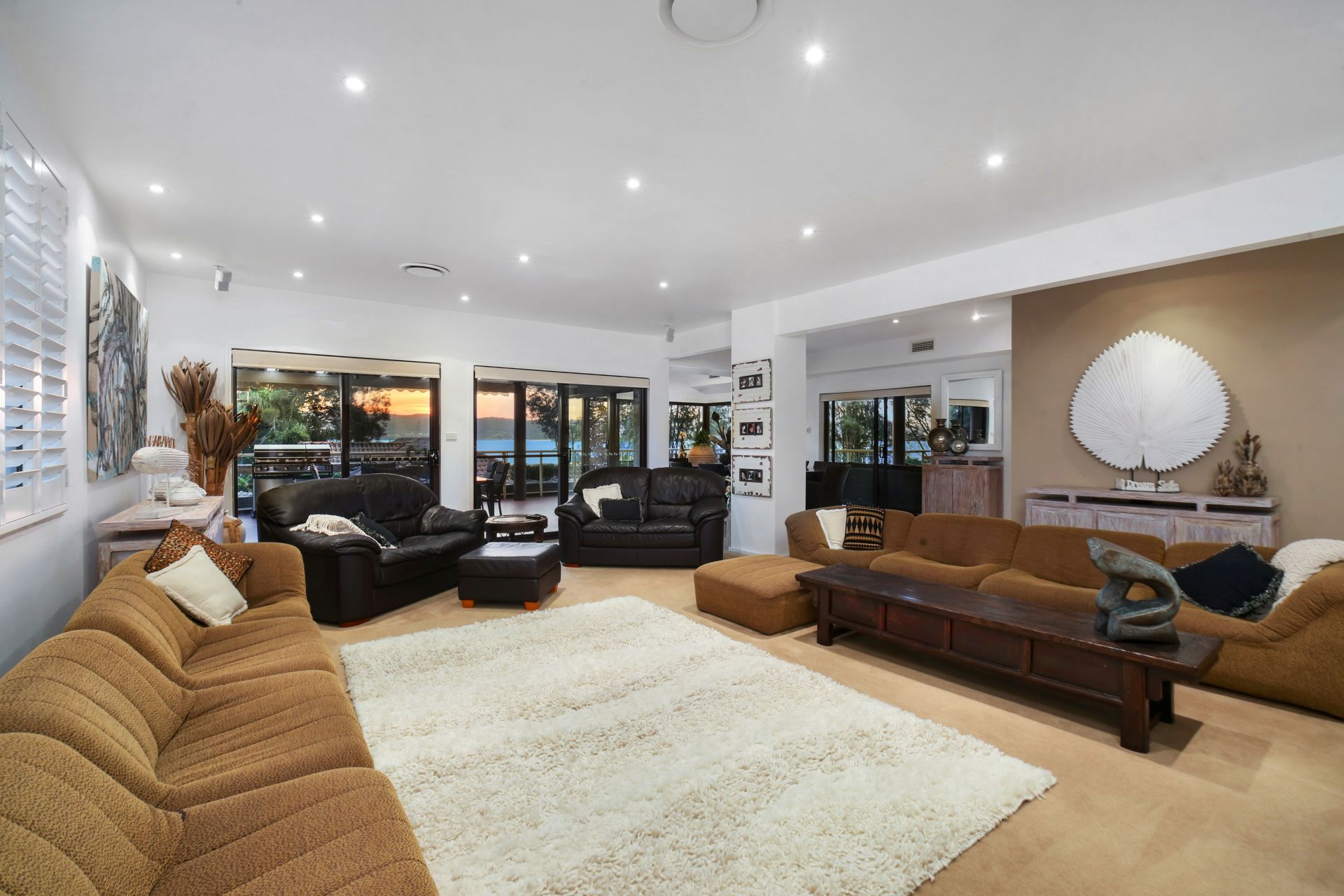 287 Avoca Drive, Green Point Smith Property Agents