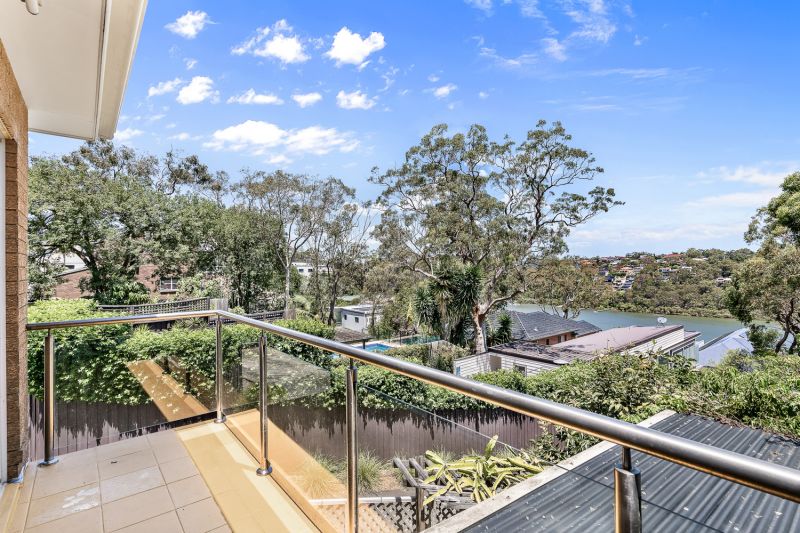 Real Estate For Lease 8 Coachwood Place Lugarno , NSW