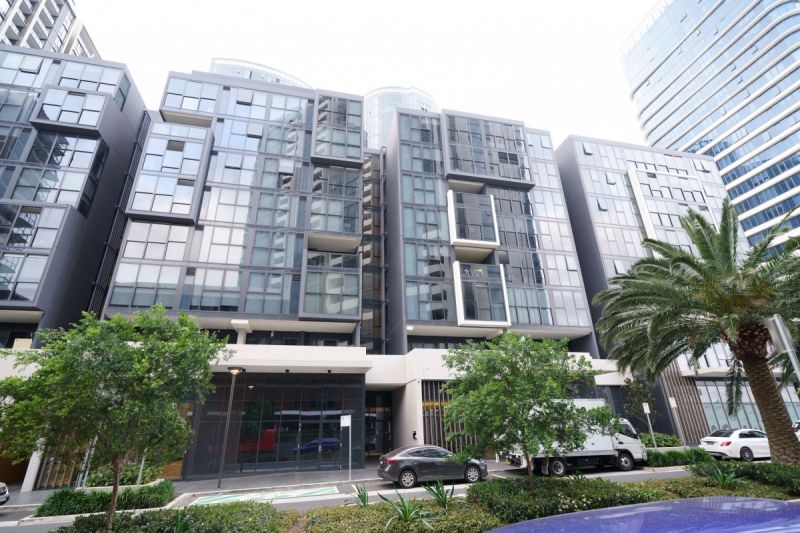 306/1 Wentworth Place, Wentworth Point Uniland Real Estate