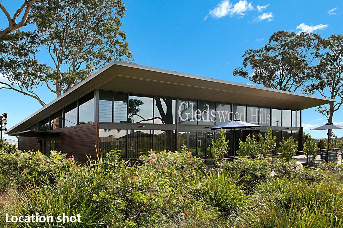 Real Estate For Sale 1/15 Willunga Street Gledswood Hills , NSW