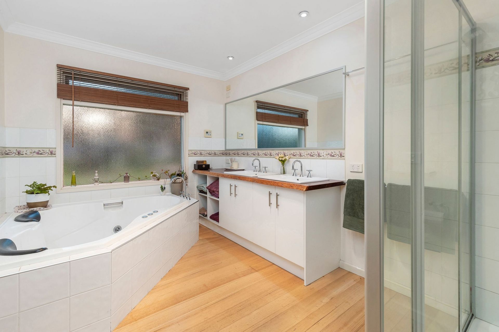 Real Estate For Sale 447 Grubb Road Wallington , VIC