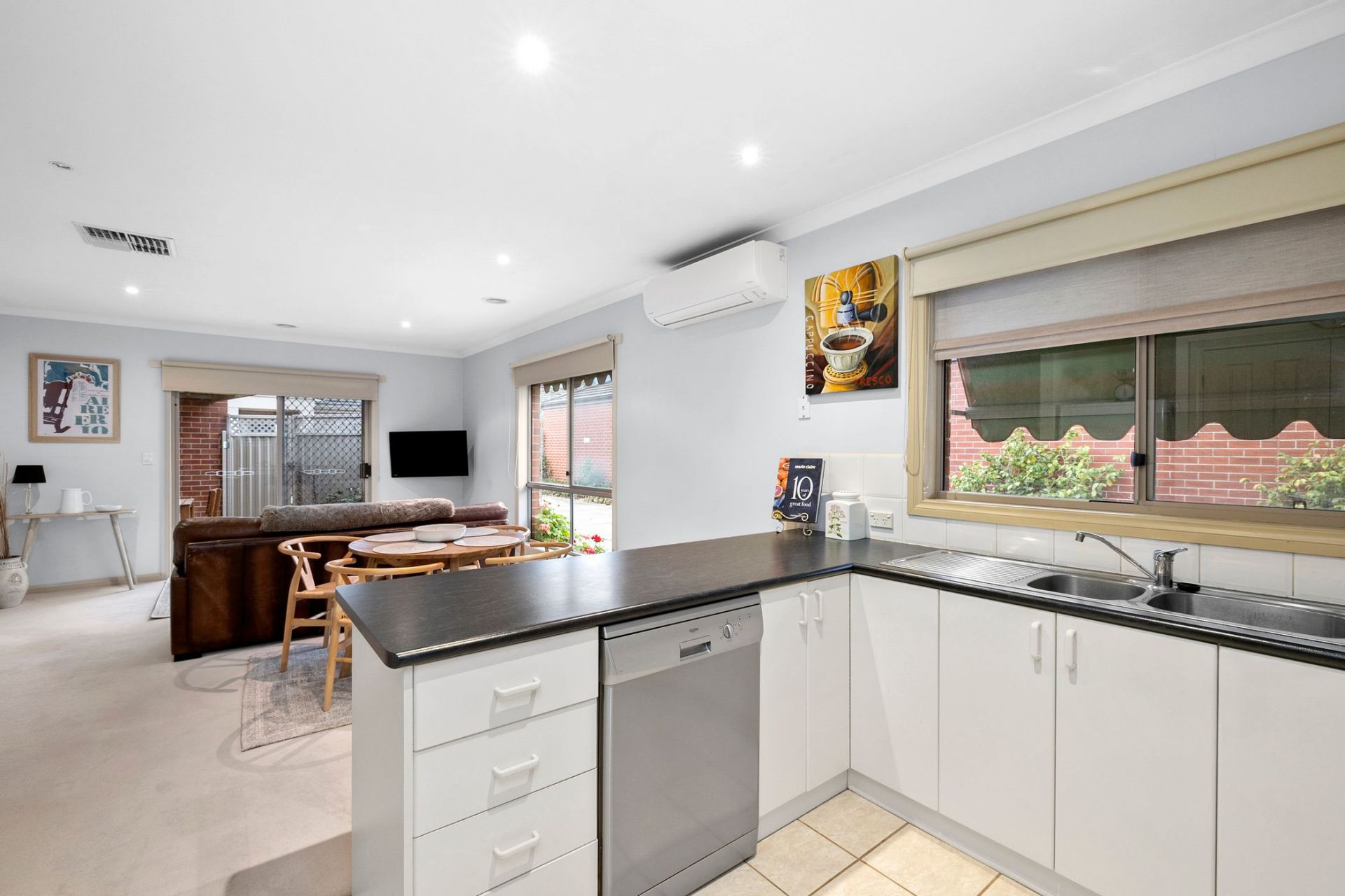 1/4 Learmonth Street, Alfredton Ballarat Real Estate Pty Ltd