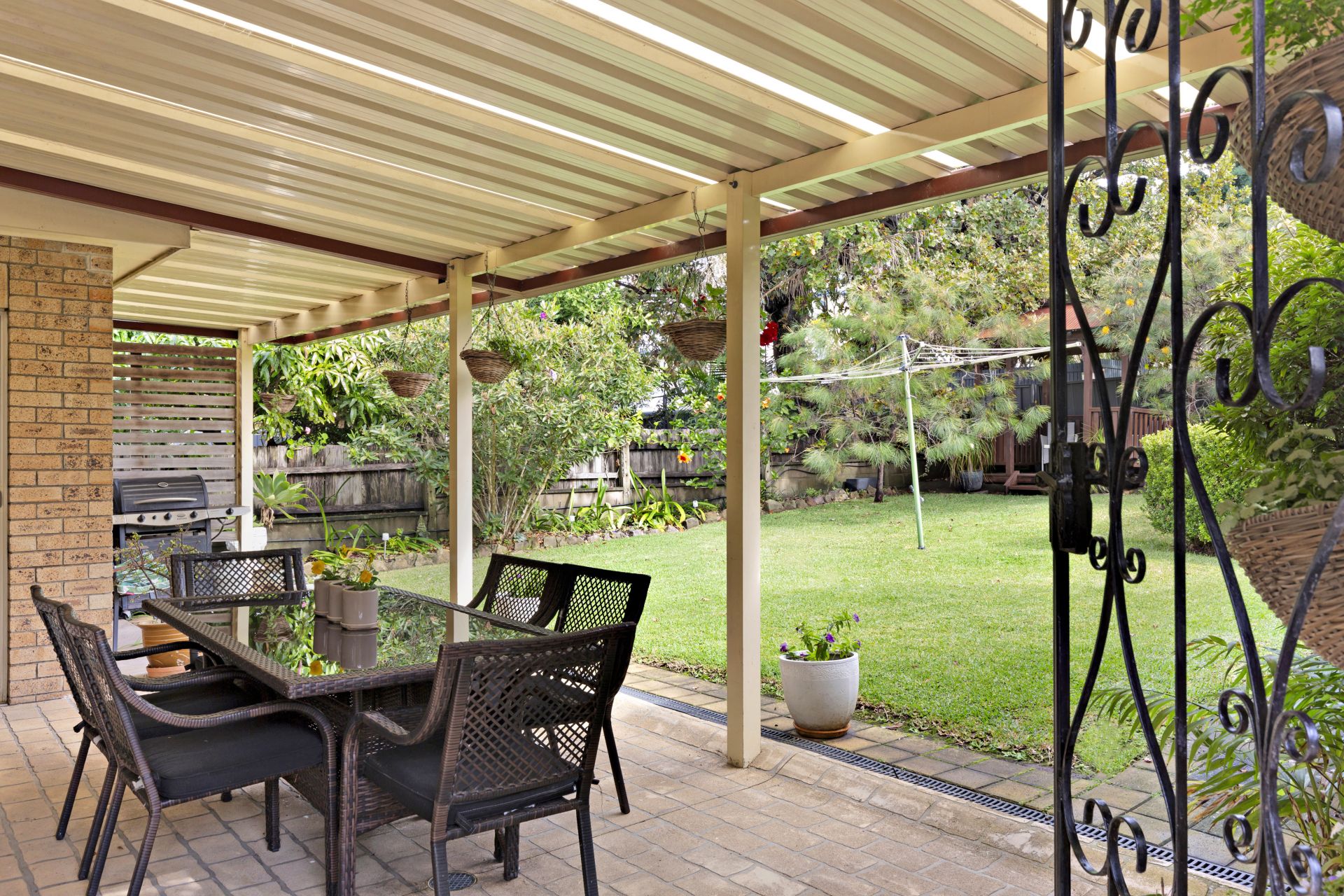 Real Estate For Sale 2 Gowan Brae Avenue Mount Ousley , NSW