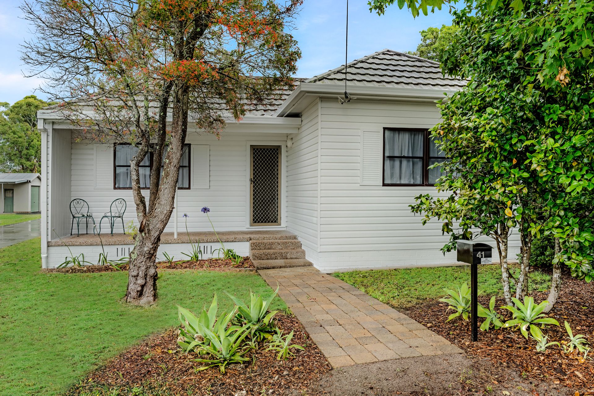 41 Ravenscliffe Road, Shoalhaven Heads First National Coast & Country Real Estate