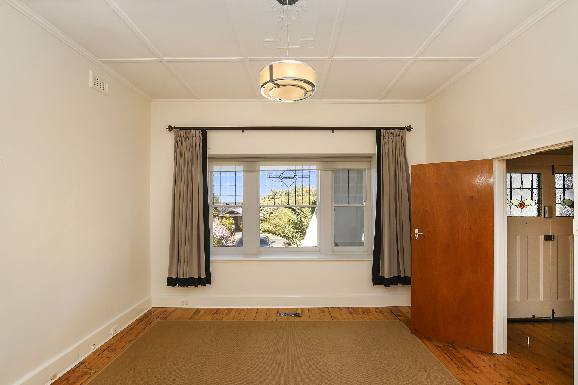 Real Estate For Lease 4 Birch Street Preston , VIC