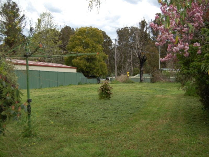 Real Estate For Sale 4 Riverside Crescent Hazeldene , VIC