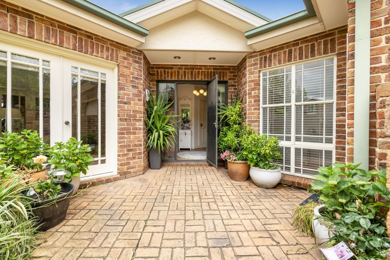 Real Estate For Sale 32 McClelland Avenue Nicholls , ACT