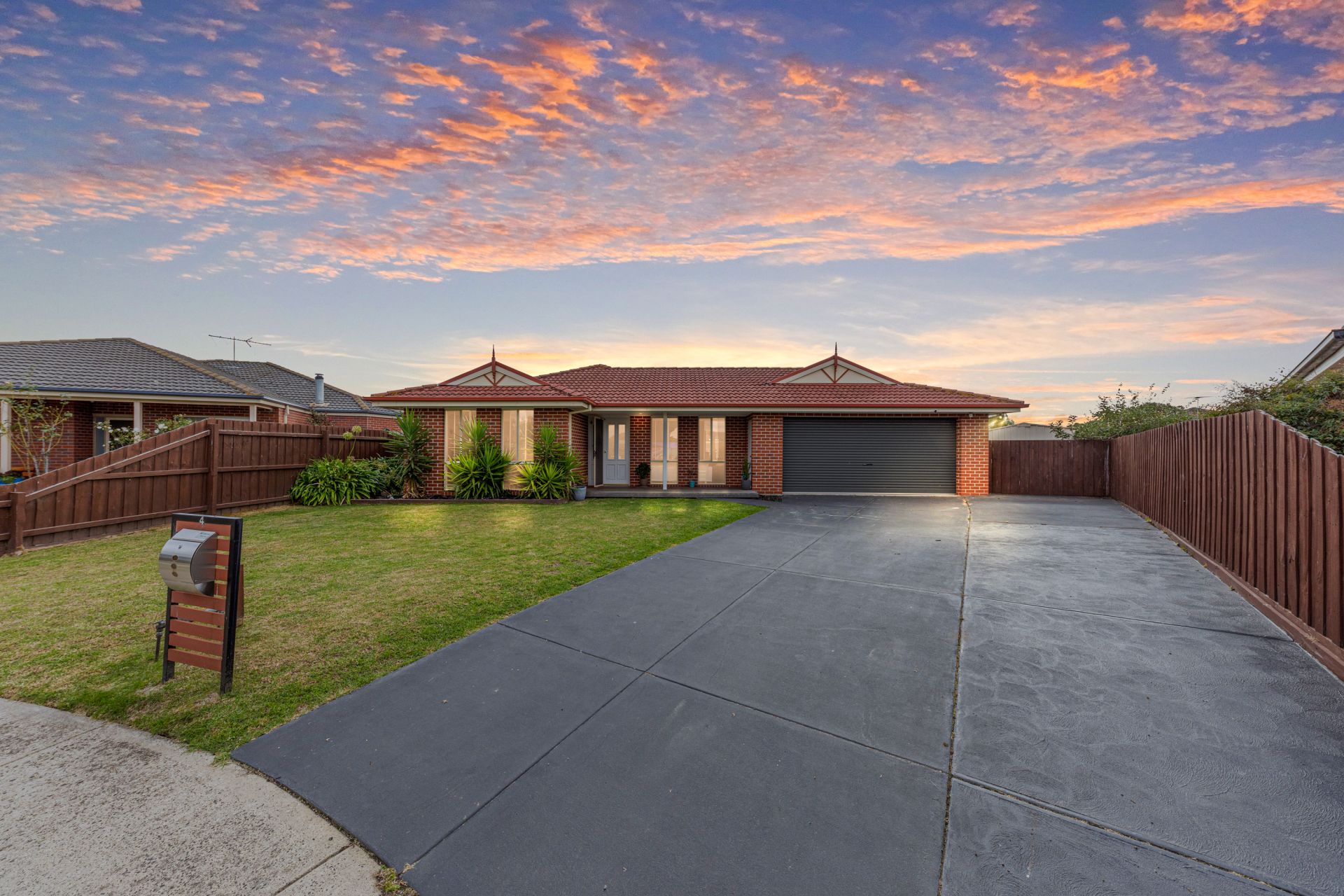 4 Corey Court, Koo Wee Rup OBrien Real Estate