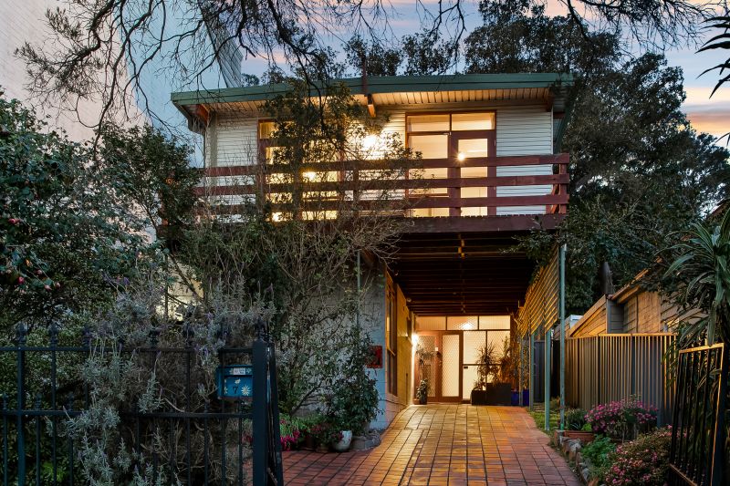 Real Estate For Sale 7 Bank Street McMahons Point , NSW