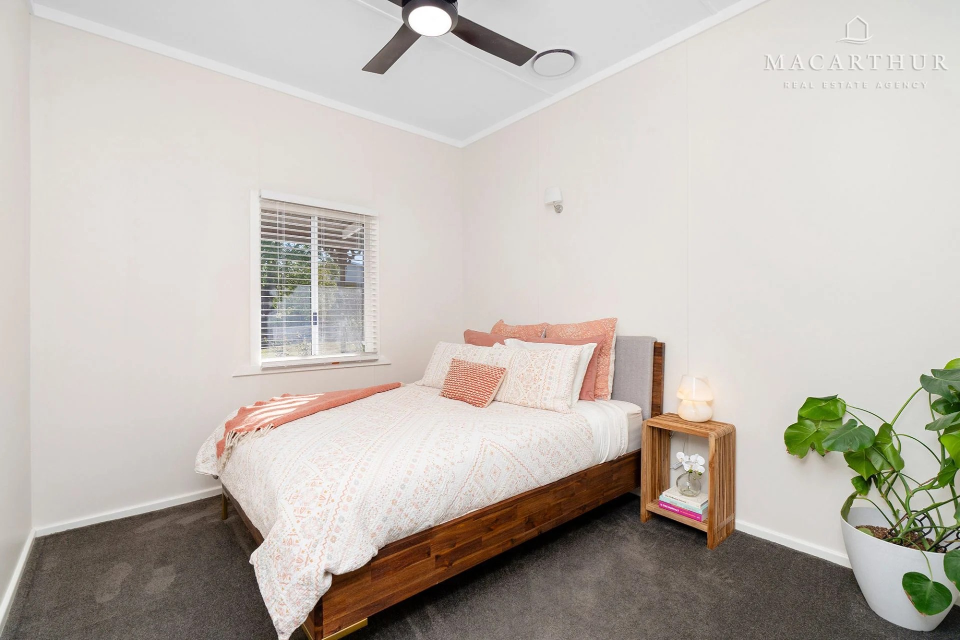 81 Bruce Street North, Coolamon Macarthur Real Estate Agency