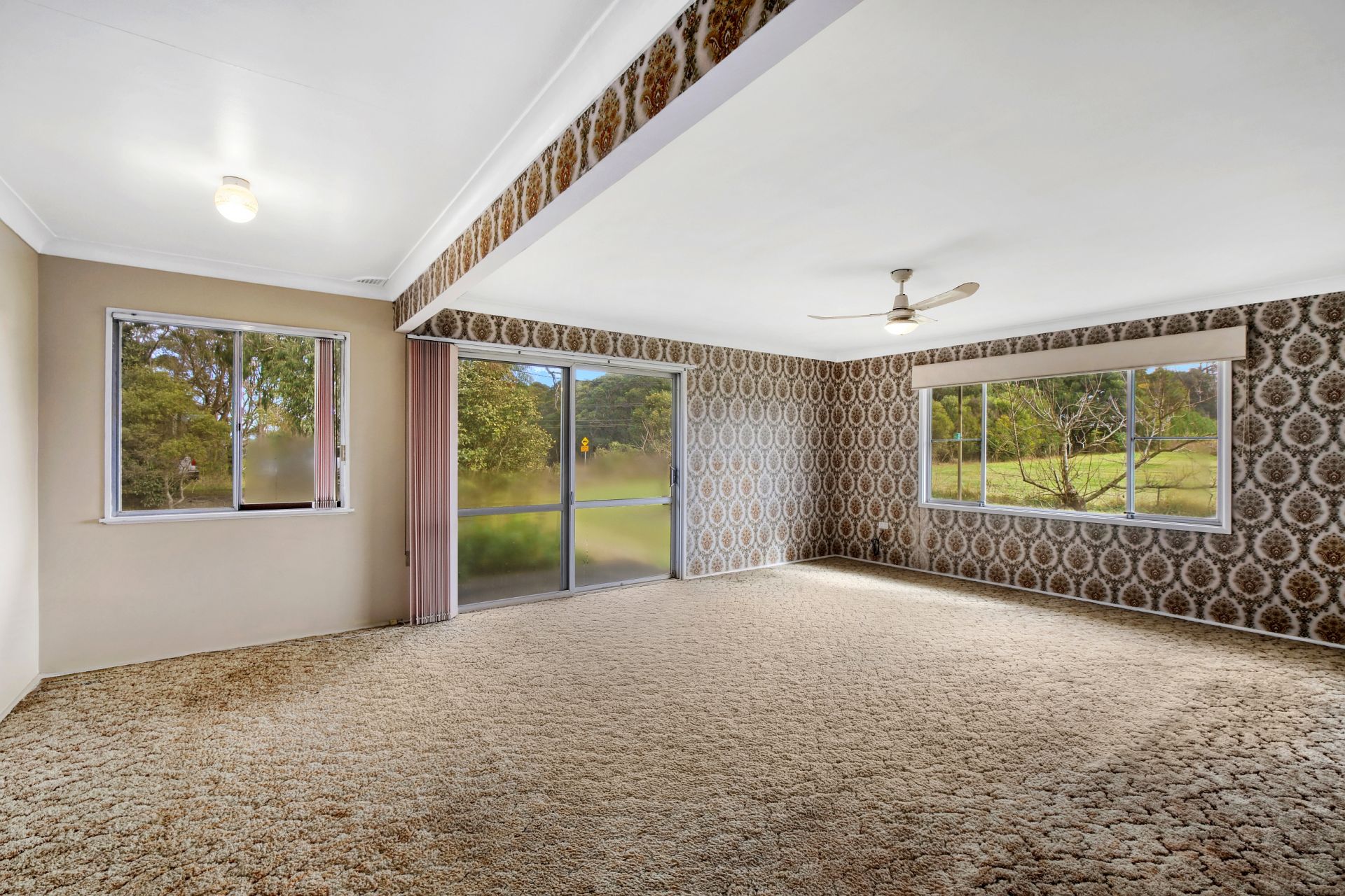 Real Estate For Sale 520 Downes Drive Kulnura , NSW