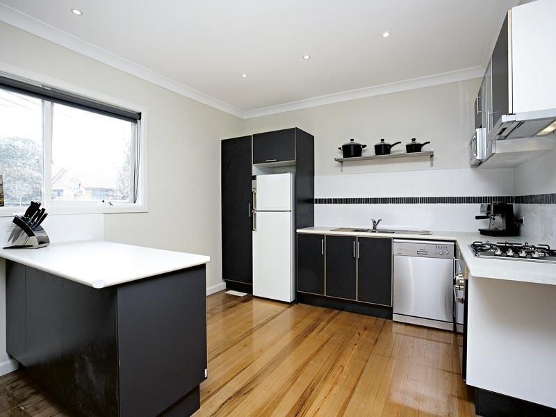 Real Estate For Lease 15 Kilmore Avenue Reservoir , VIC