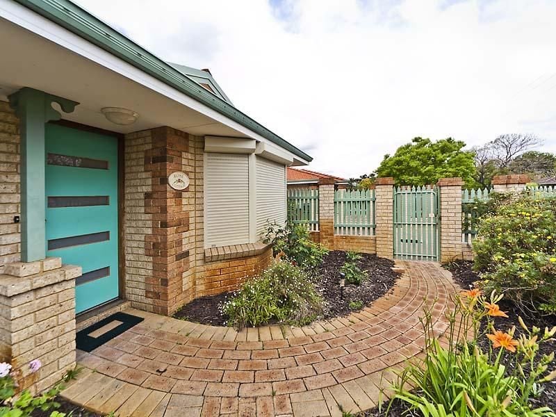 Real Estate For Sale Cloverdale , WA