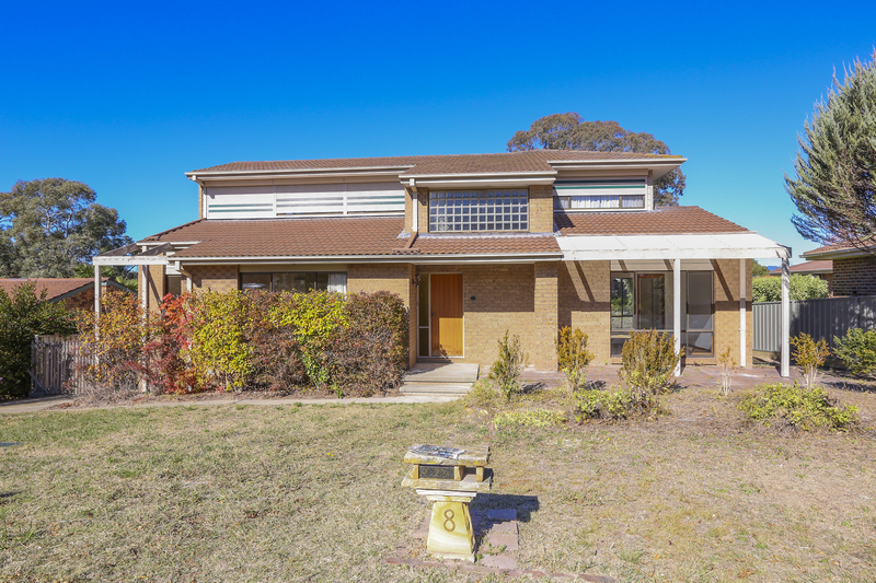 Real Estate For Sale 8 Desailly Crescent Kambah , ACT