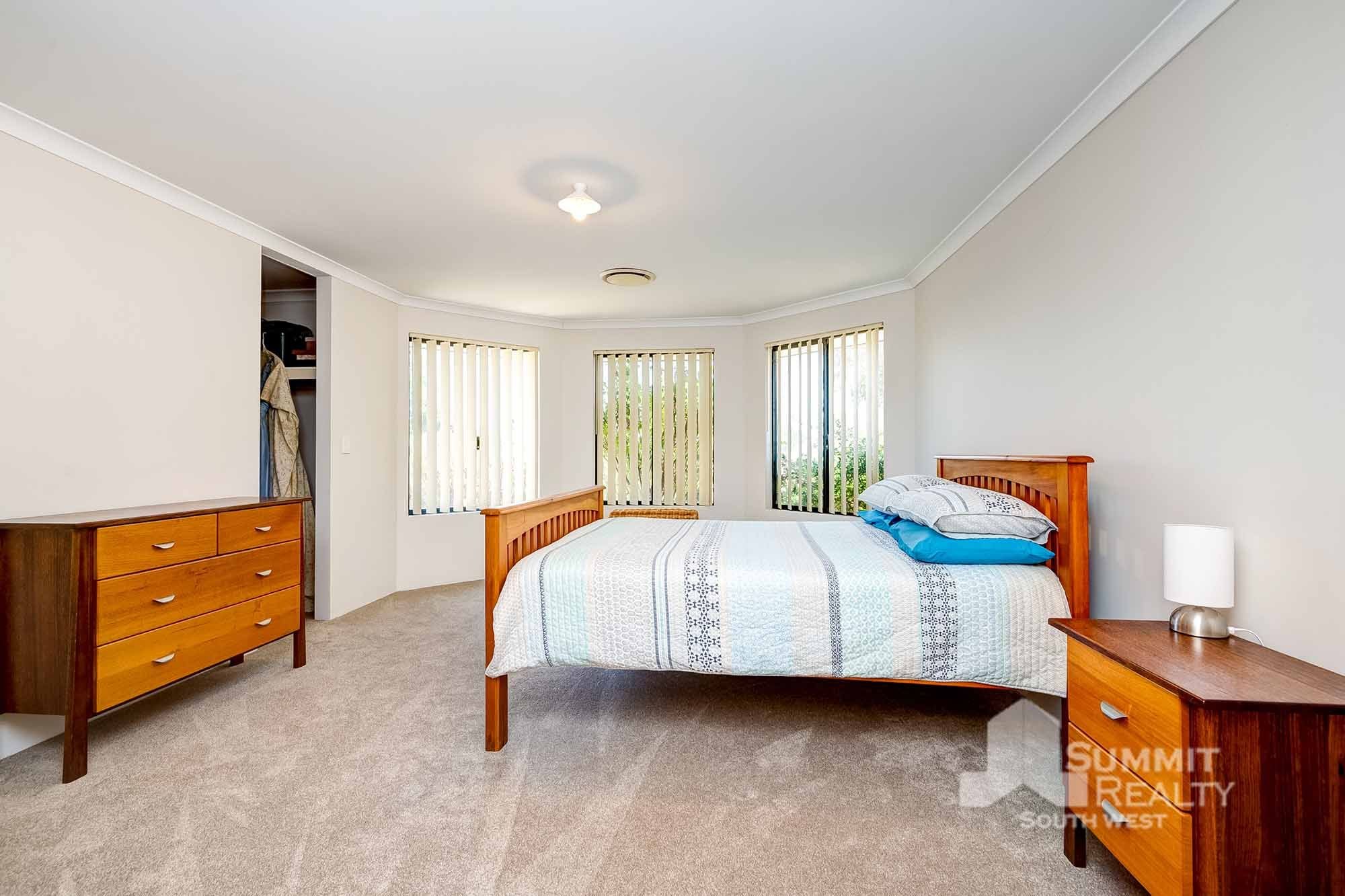 Real Estate For Sale 19 Murchison Parade Millbridge , WA