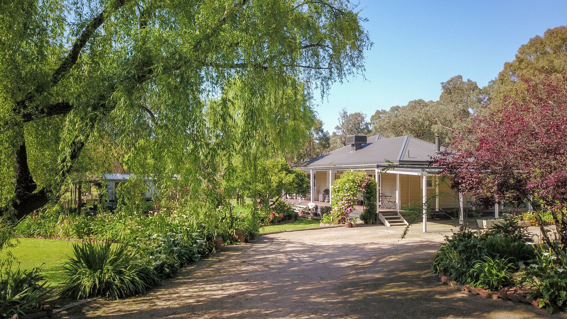 1875 Samaria Road, MOORNGAG Living Here Benalla