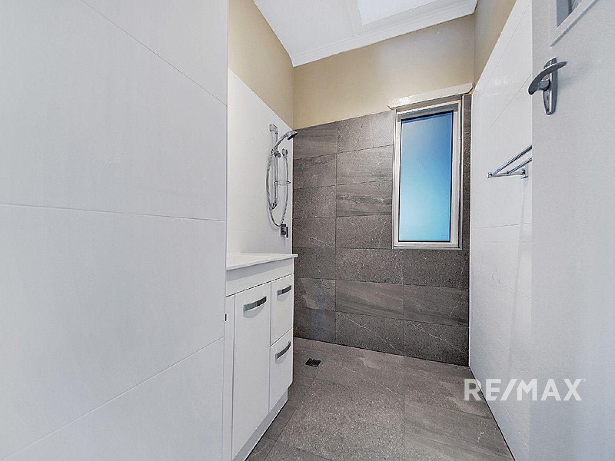 Real Estate For Lease 741 Cavendish Road Holland Park , QLD