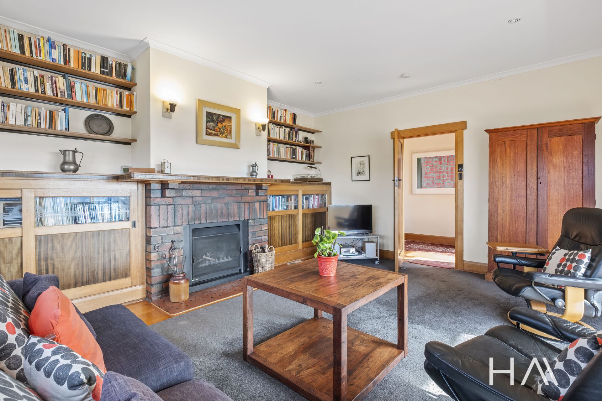 13 Waverley Avenue, Lenah Valley Harrison Agents