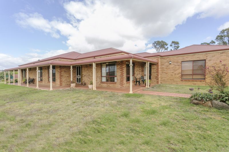 850 Sedgwick Road, Sedgwick DCK Real Estate