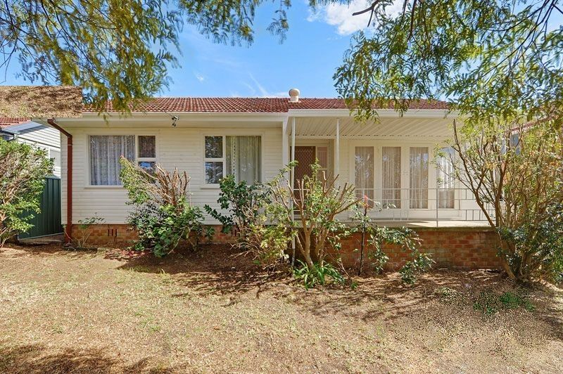 Real Estate For Lease 9 Orana Avenue Hornsby , NSW