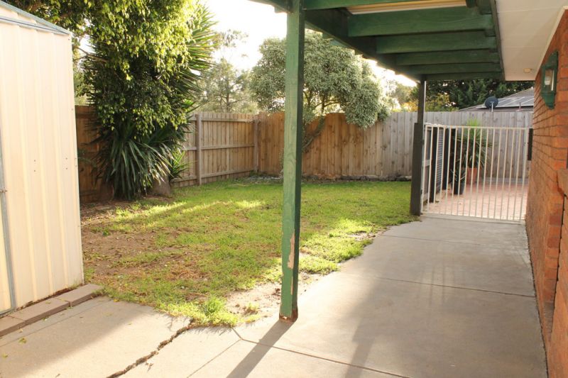 22 Sommers Drive, ALTONA MEADOWS Sweeney Estate Agents