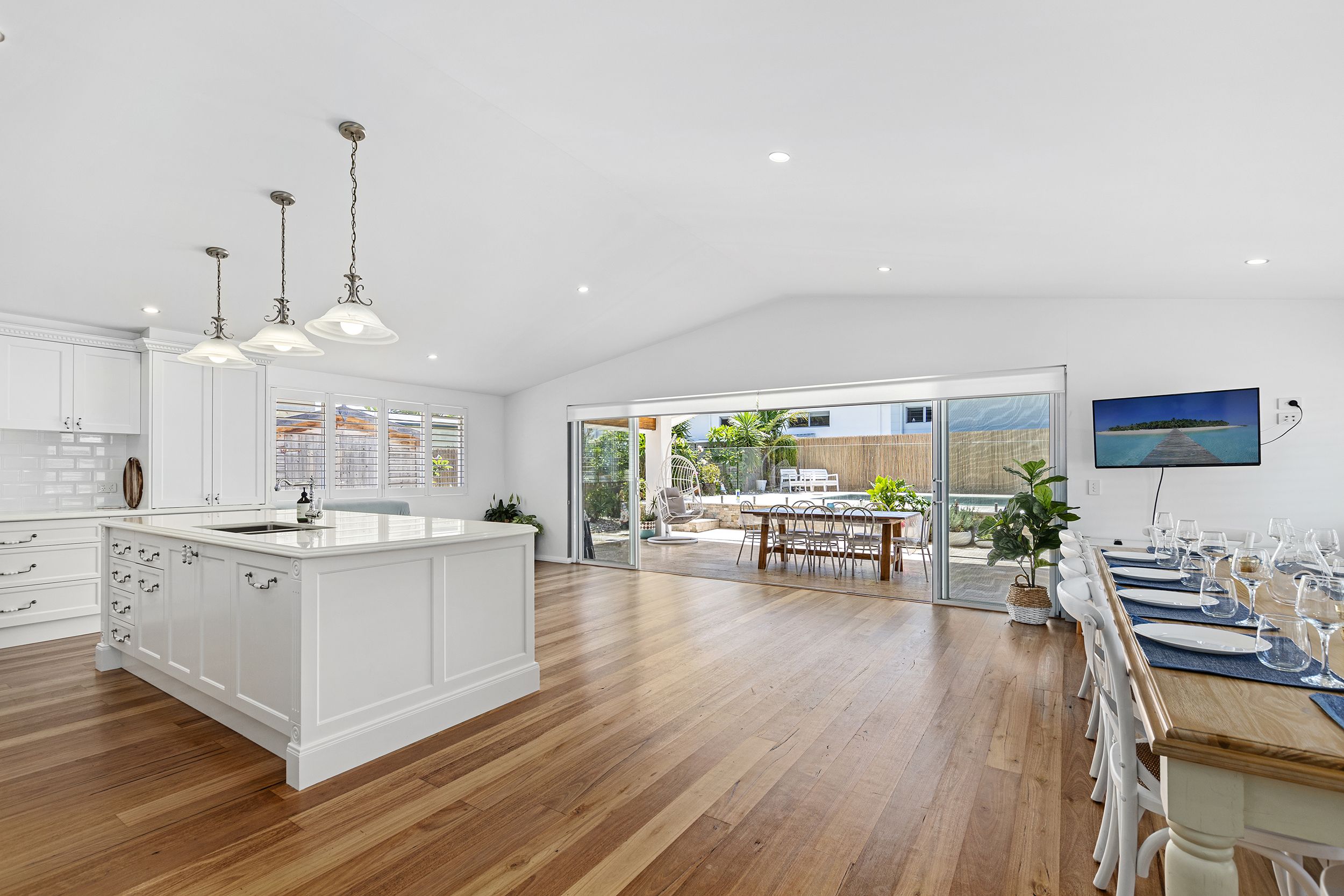 Real Estate For Lease 64 Lakin Street Bateau Bay , NSW