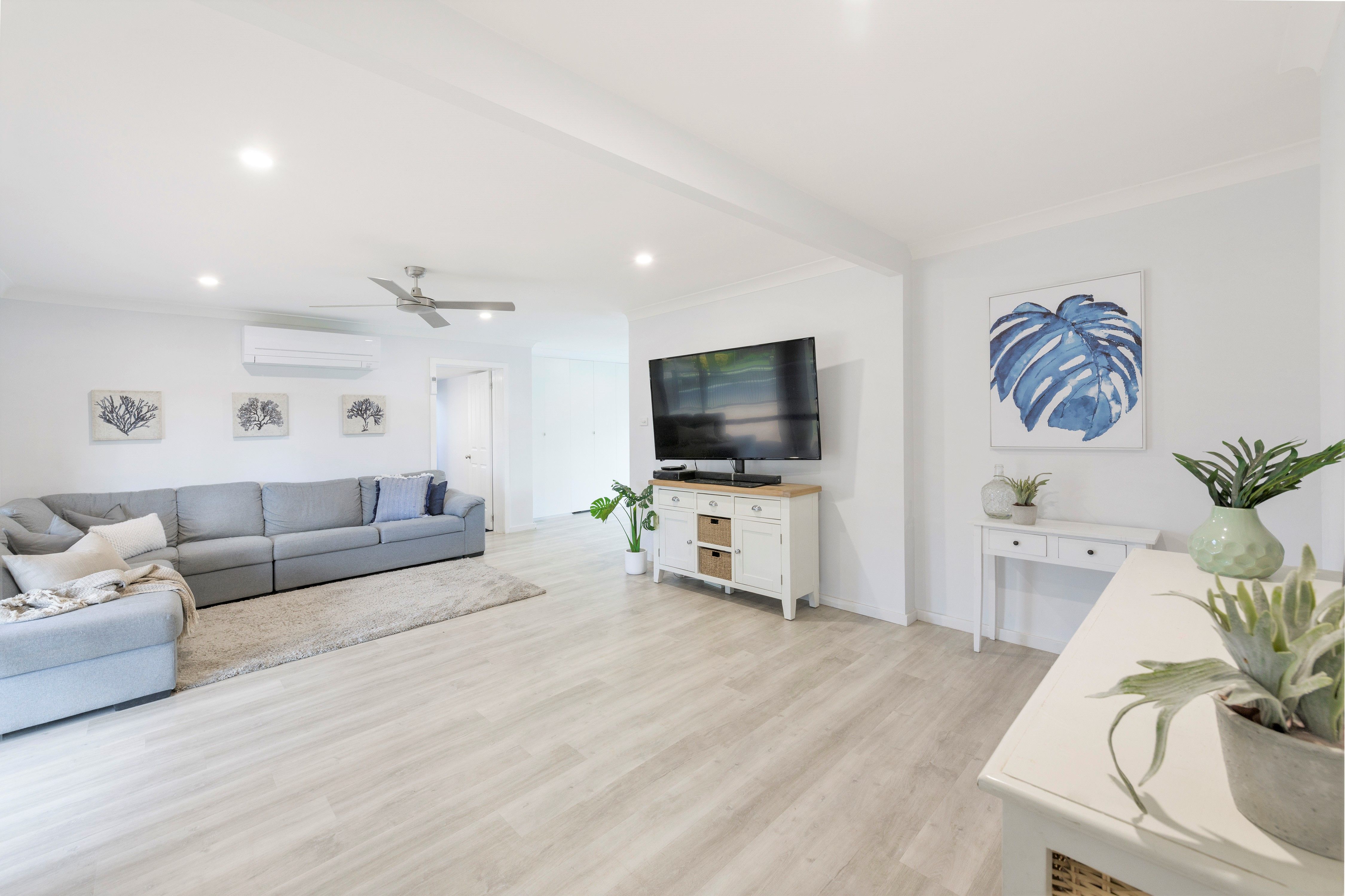 One Agency Eastlakes Real Estate For Sale 124 Park Avenue Caves Beach , NSW