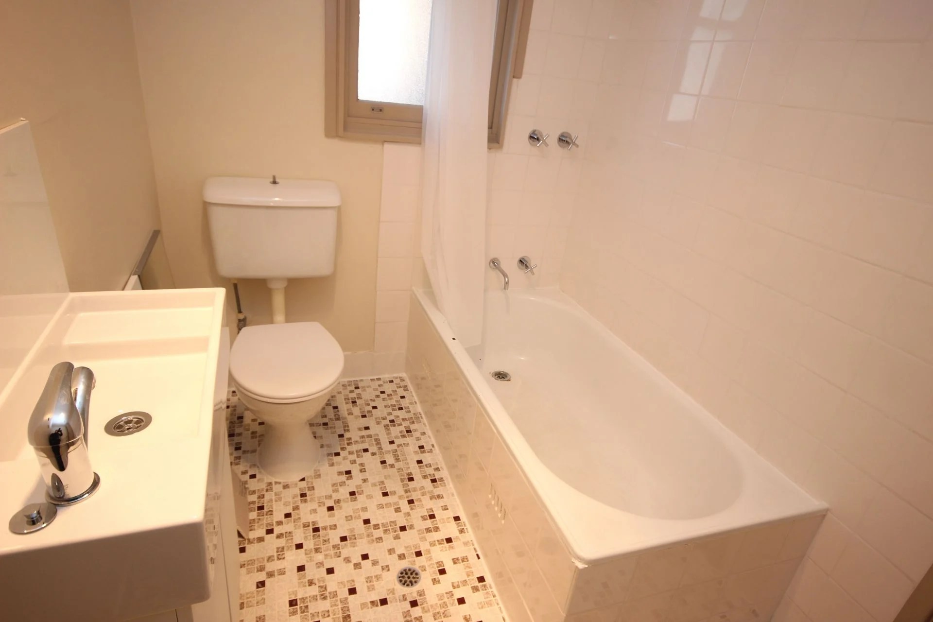 38 Broughton Street, Goulburn Goulburn First National Real Estate