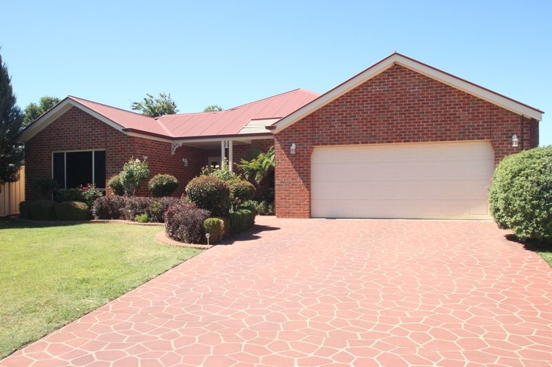 1315 Bisogni Drive, Cobram Kerr Real Estate