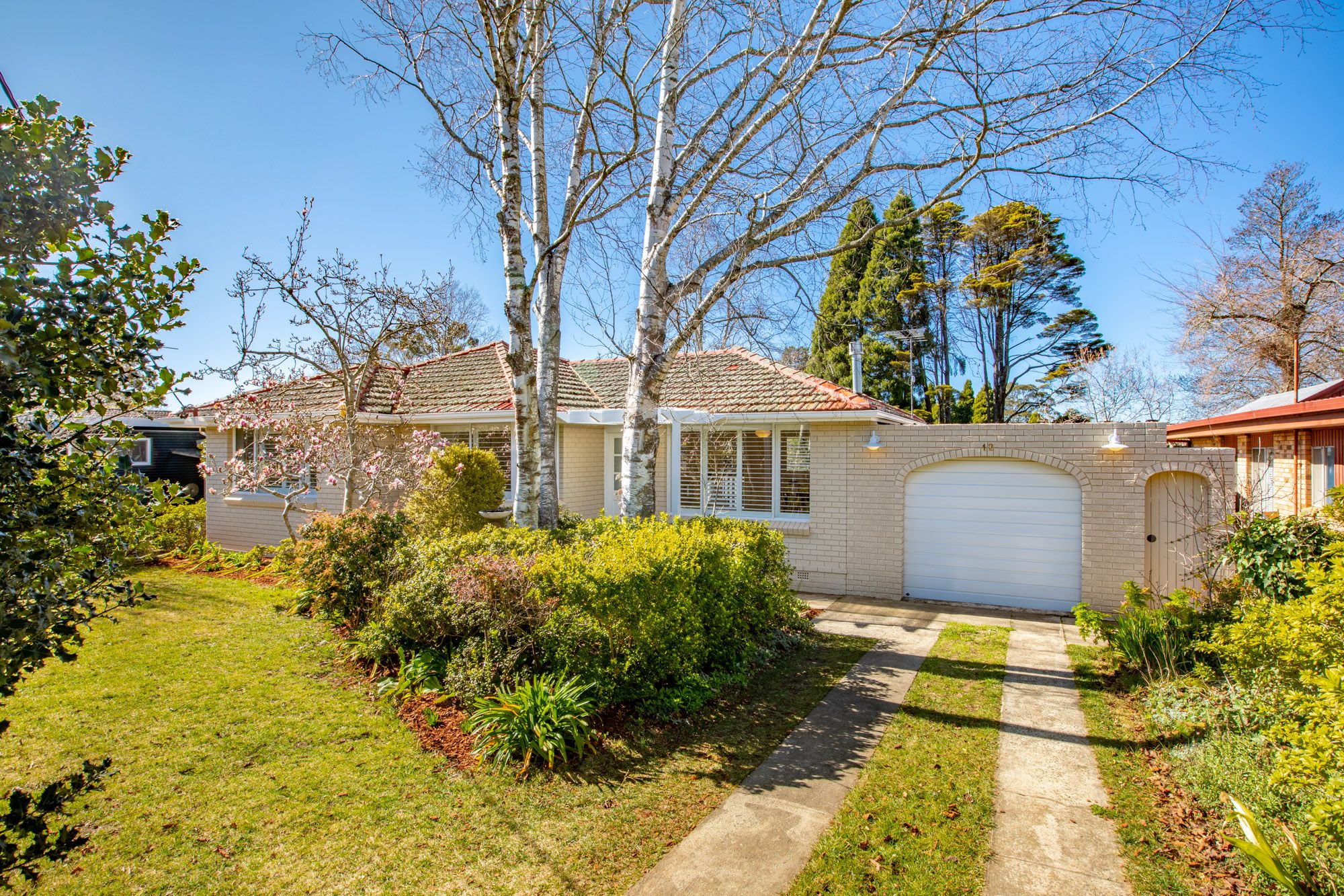 Real Estate For Sale 12 Appledon Avenue Wentworth Falls , NSW