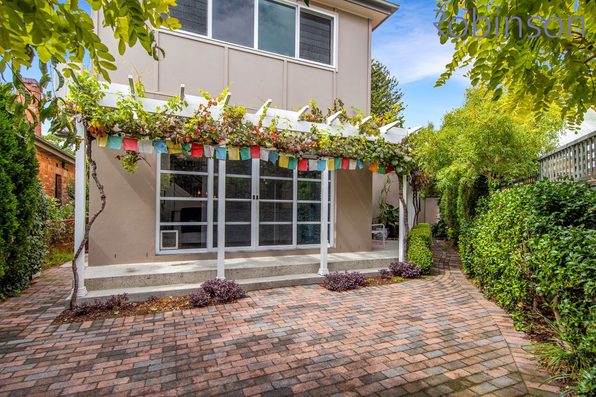 18 Jenner Parade, Hamilton South Robinson Property