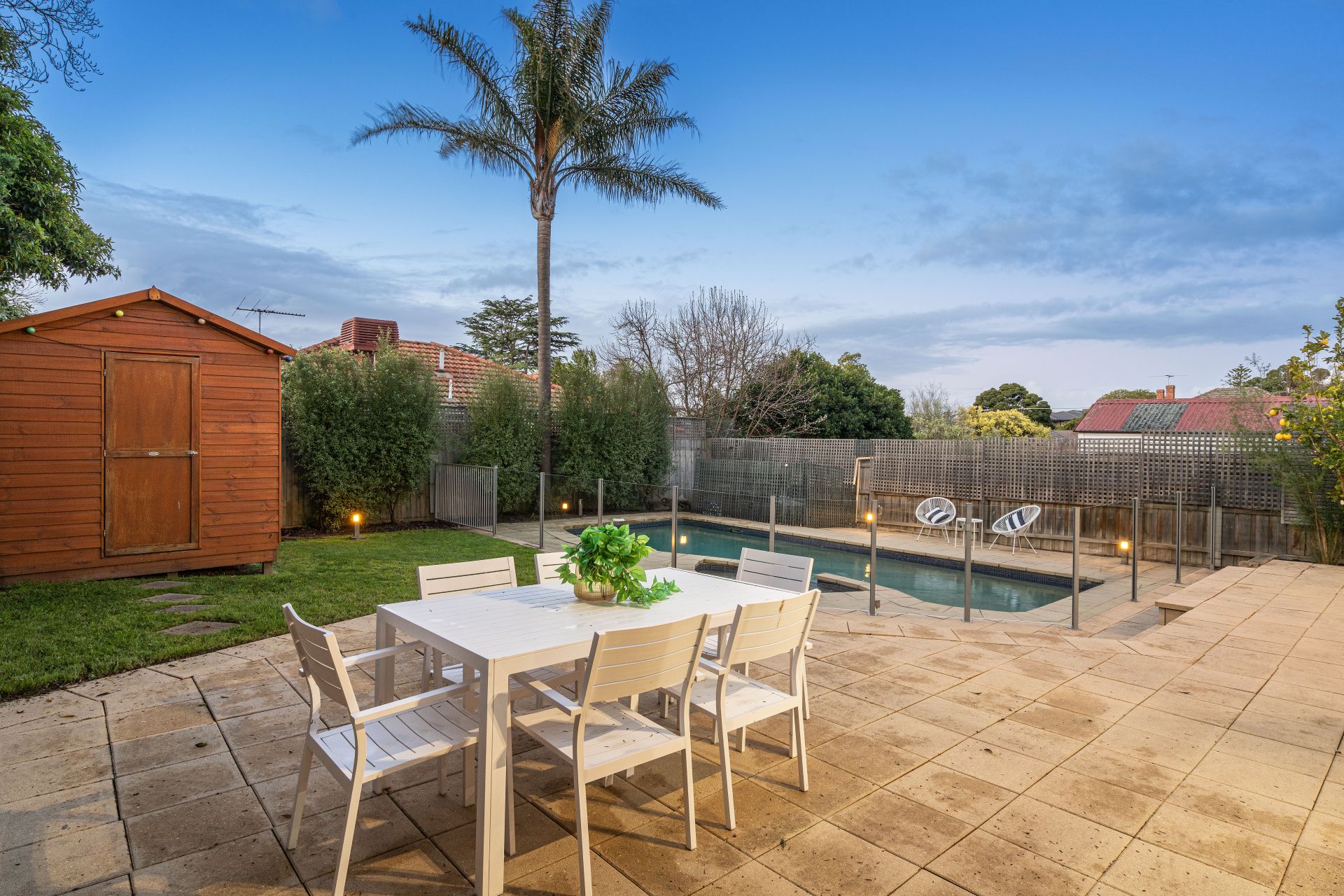 Kay & Burton 3 Minto Street, Kew East