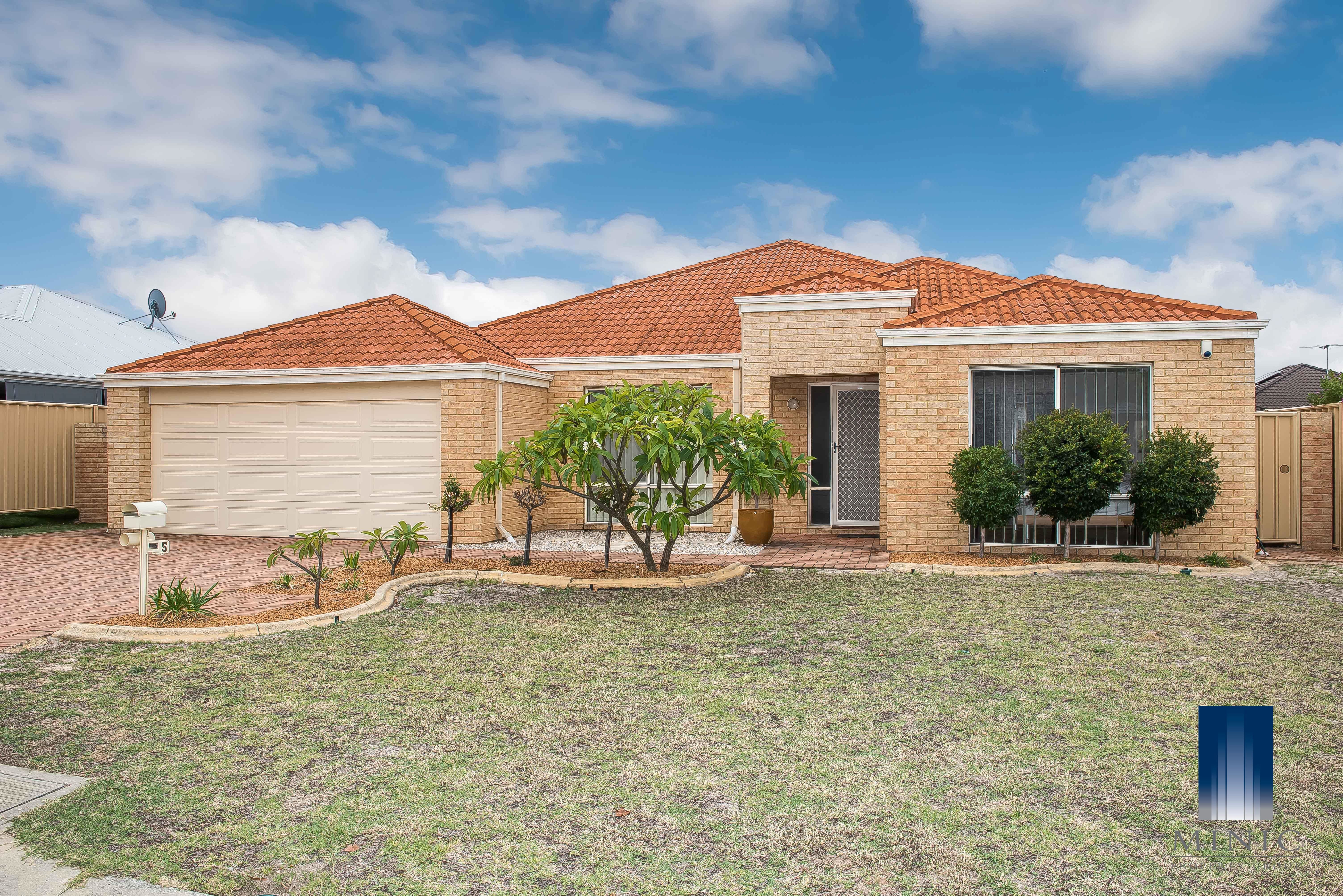 Real Estate For Sale 5 Windich Lane Canning Vale , WA
