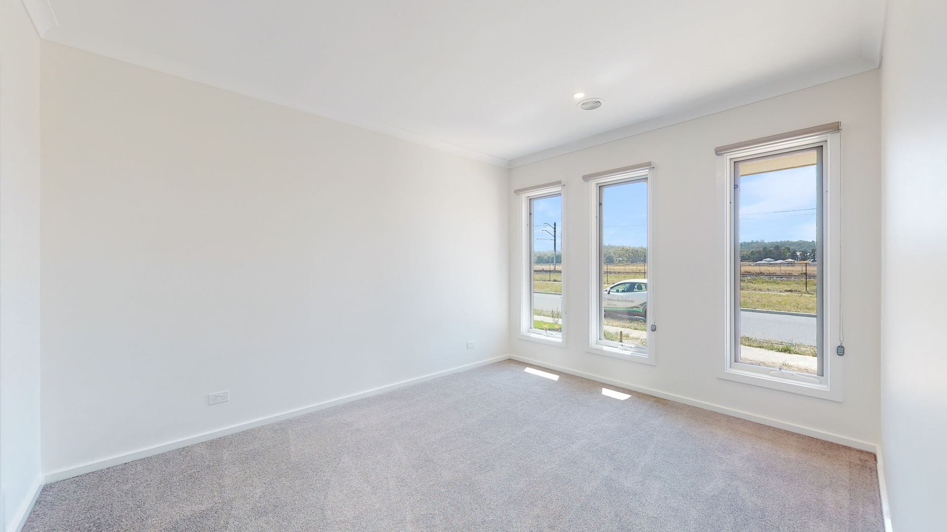 82 Dodson Road, Officer OBrien Real Estate