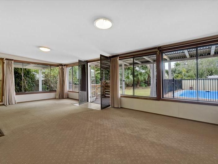 Real Estate For Sale 19 Oak Street North Narrabeen , NSW