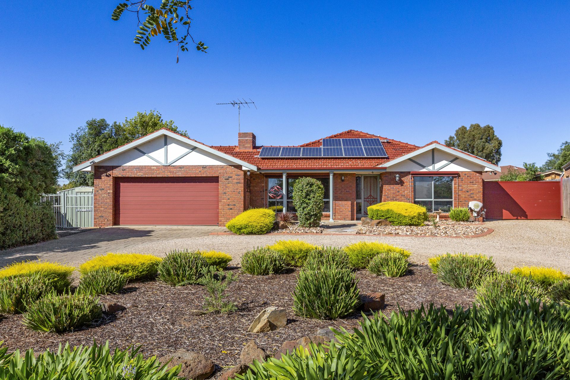 2 McNicholl Court, Bacchus Marsh Sweeney Estate Agents