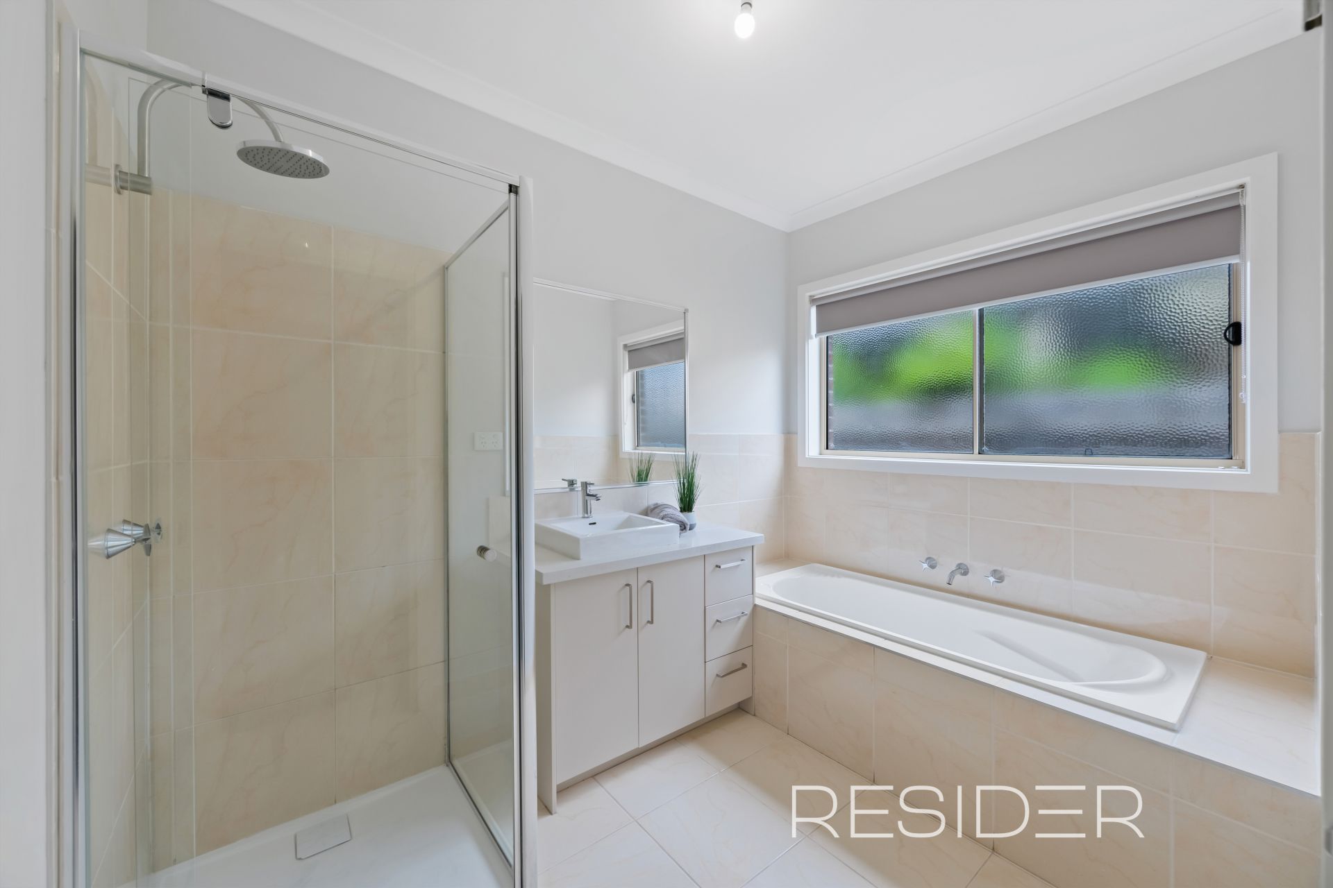 33 Glenorchy Way, South Morang Resider Real Estate