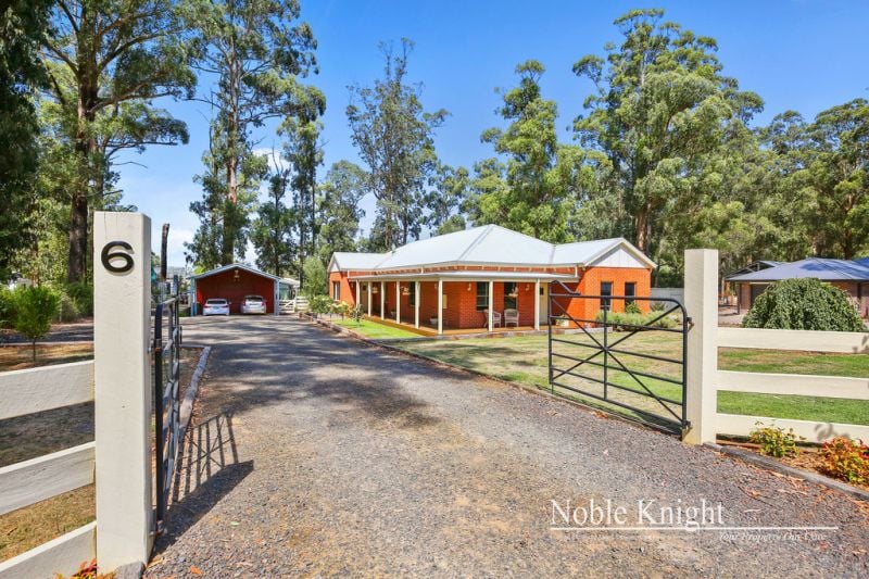 Sold property 666,500 for 6 Currajong Avenue Kinglake , VIC 3763